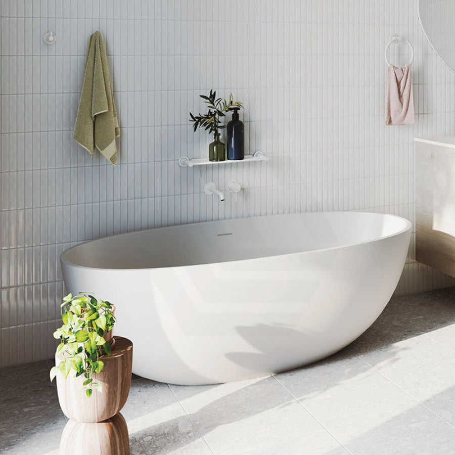 1550/1650Mm Fienza Sasso Oval Freestanding Bathtub Stone Matt White Integrated Overflow Bathtubs