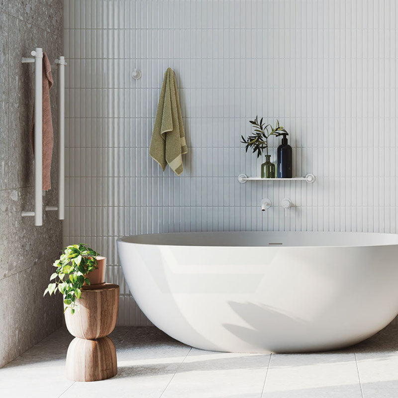 1550/1650Mm Fienza Sasso Oval Freestanding Bathtub Stone Matt White Integrated Overflow Bathtubs