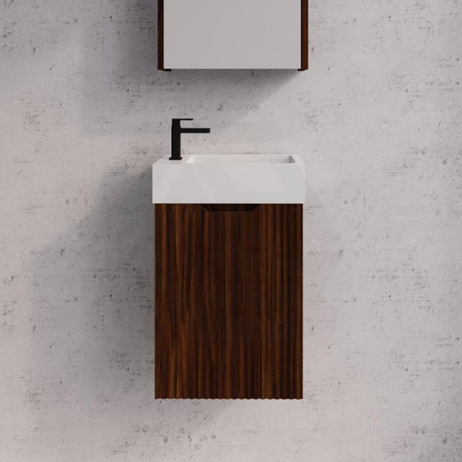 450X250X550Mm Wall Hung Vanity Left Hand Hinge With Overflow Poly Top Brown Oak Vanities