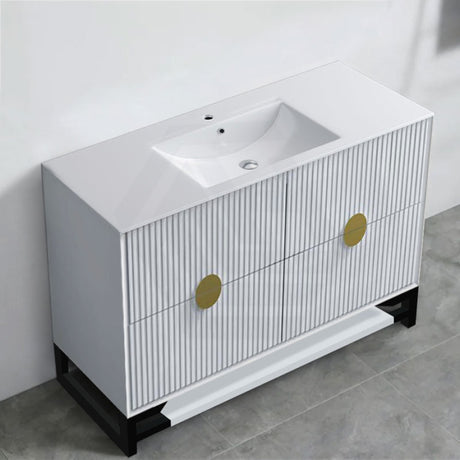 600-1500Mm Kingo Freestanding Plywood Vanity White Linear Surface Single/Double Bowls Cabinet Only