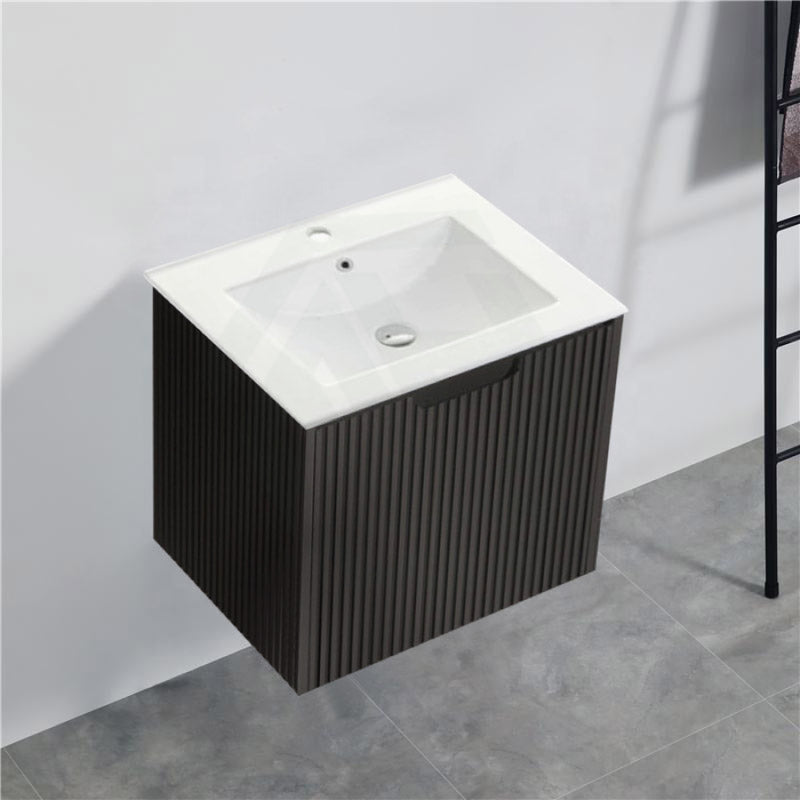 600-1500Mm Wall Hung Vanity Fluted Style Matt Black Color Pvc Coating Bathroom Vanities