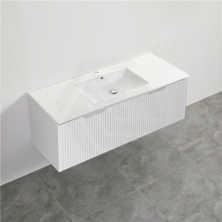 600-1500Mm Wall Hung Vanity Fluted Style Matt White Color Pvc Coating Bathroom Vanities