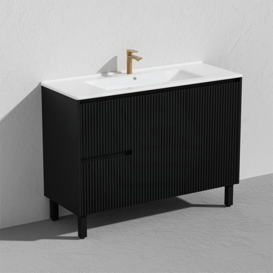 600/750/900/1200/1500Mm Ceto Brighton Freestanding Vanity With Legs Pvc Board Matt Black Linear