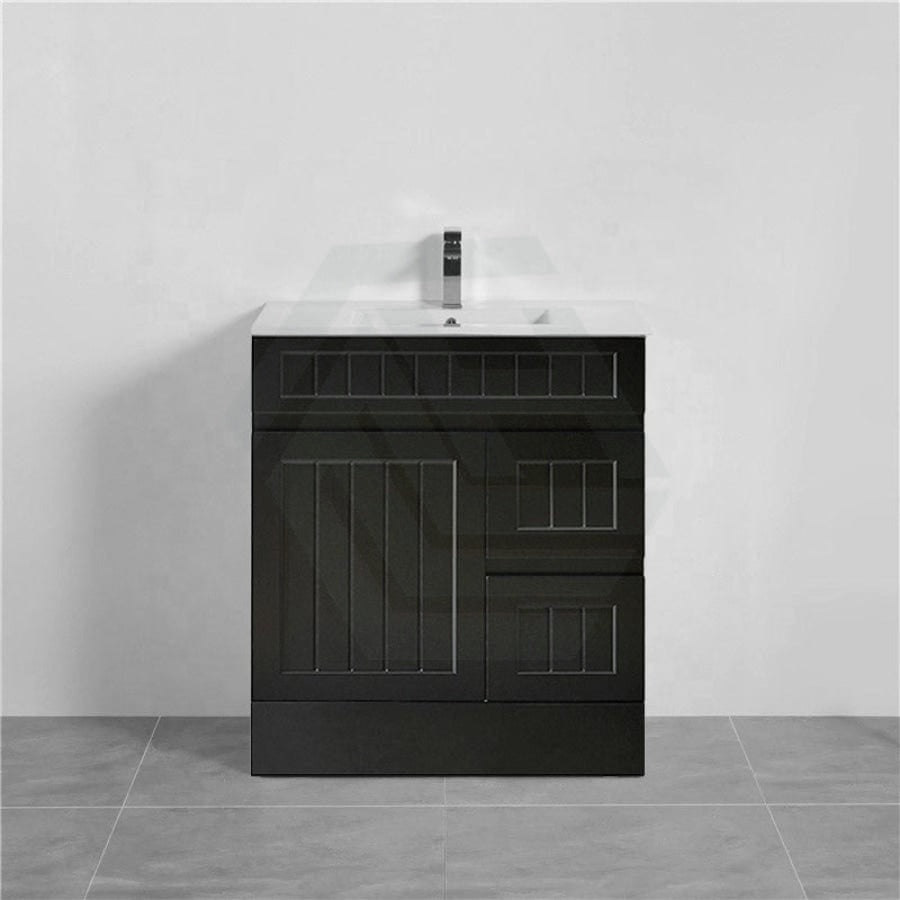 600/750/900/1200/1500Mm Hampton Freestanding With Kickboard Vanity Pvc Board Matt Black Linear