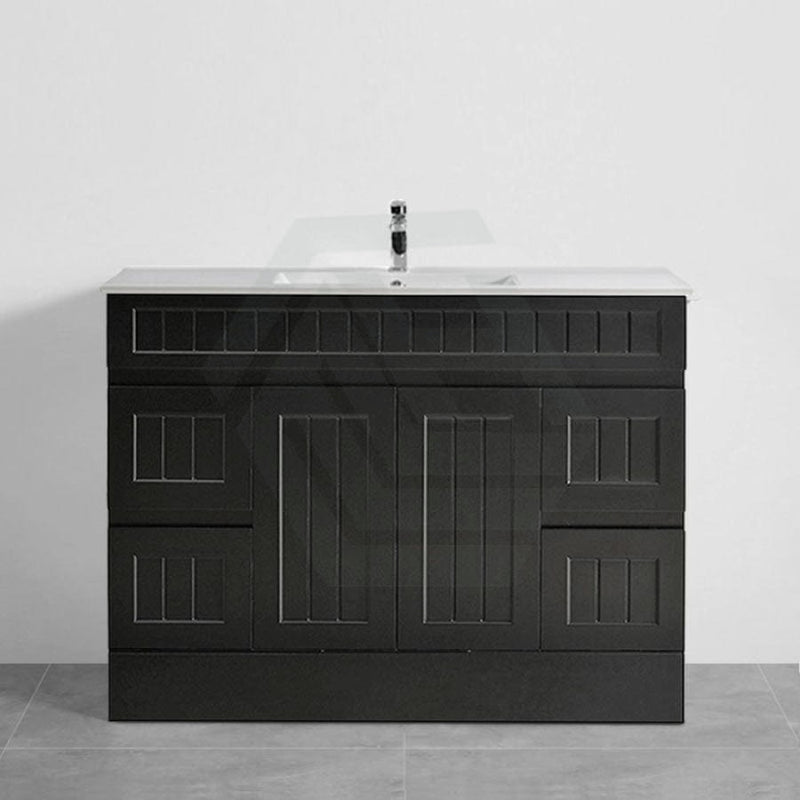 600/750/900/1200/1500Mm Hampton Freestanding With Kickboard Vanity Pvc Board Matt Black Linear