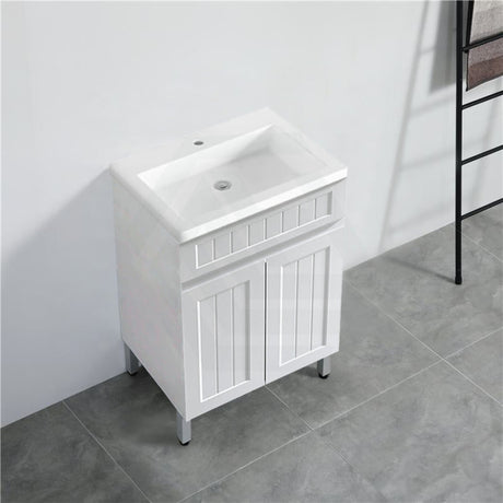 600/750/900/1200/1500Mm Hampton Freestanding With Legs Vanity Pvc Board Matt White Linear Surface