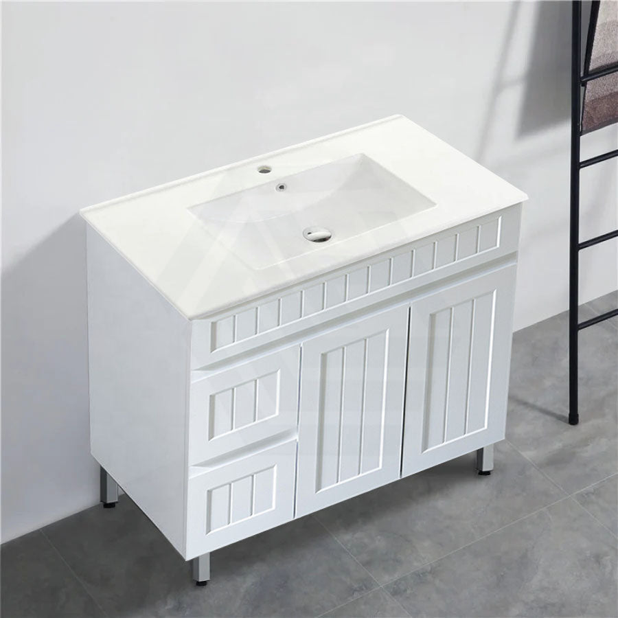 600/750/900/1200/1500Mm Hampton Freestanding With Legs Vanity Pvc Board Matt White Linear Surface