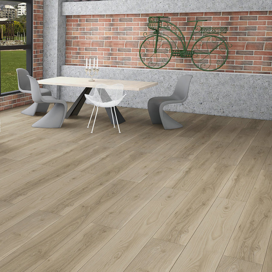 Oak Step Laminate Flooring Hickory Grey 1520X196X12Mm